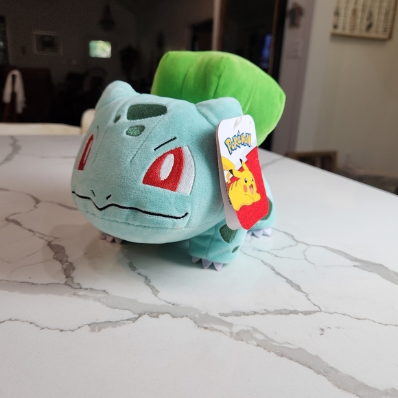 Pokémon 8" Bulbasaur Plush Stuffed Animal Toy - Picture 4 of 6